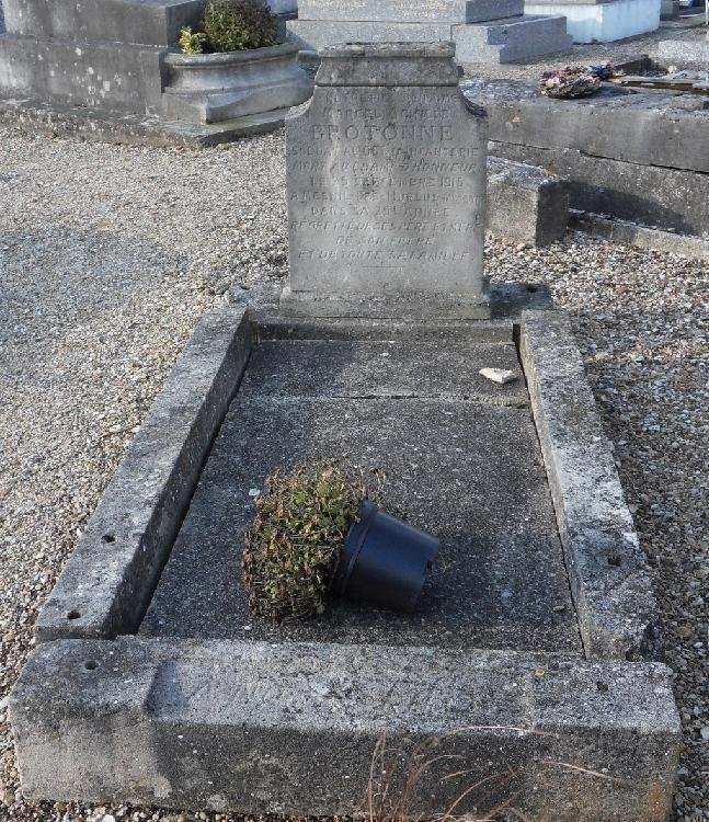BROTONNE Marcel Tombe