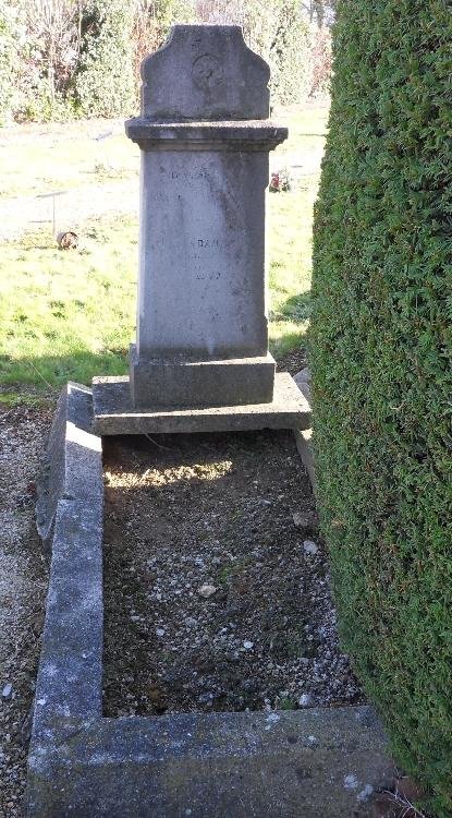 DAMOREAU Georges et Eugene Tombe