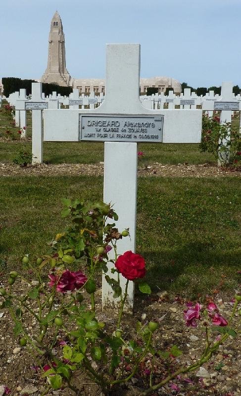 DRIGEARD Alexandre Tombe (1)