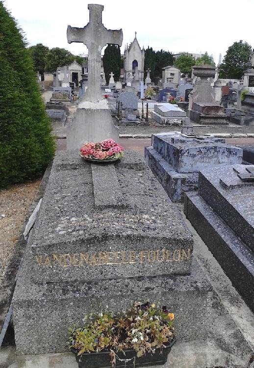 VANDENABEELE Georges Tombe
